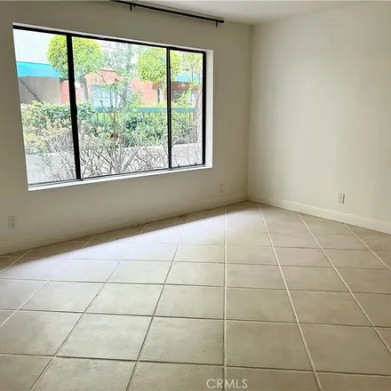 Rent this 2 bed townhouse on 331 West Stocker Street in Glendale, CA 91202
