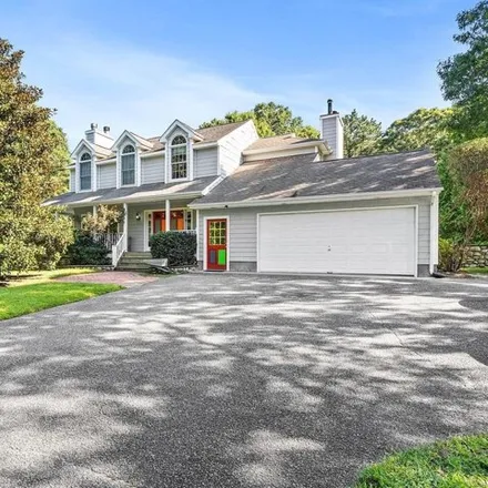 Buy this 4 bed house on 104 Squiretown Road in Southampton, Hampton Bays