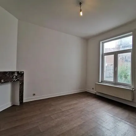 Rent this 2 bed apartment on Avenue de la Couronne - Kroonlaan 385 in 1050 Ixelles - Elsene, Belgium