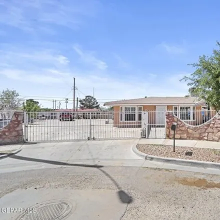 Rent this 5 bed house on 399 Mary Jeanne Lane in Lakeside, El Paso