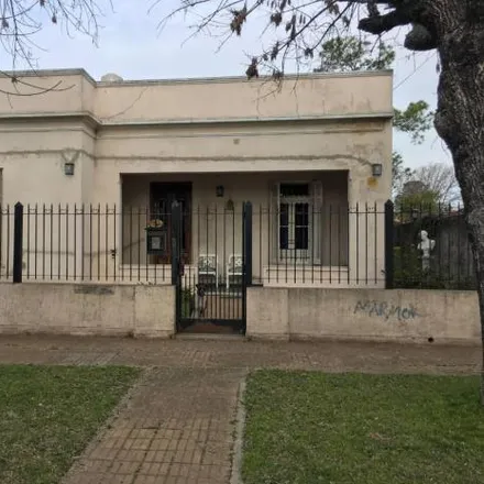 Buy this 5 bed house on Luis Piedrabuena 2166 in José Mármol, Argentina