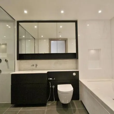 Image 4 - unnamed road, London, W6 9AN, United Kingdom - Apartment for sale