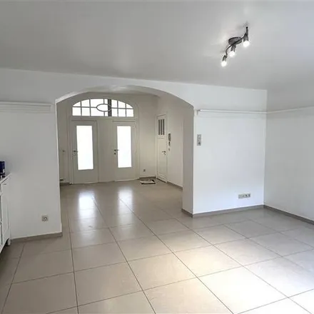 Rent this 2 bed apartment on Église orthodoxe - Paroisse Saints Raphaël in Nicolas et Irène, Rue de Gembloux