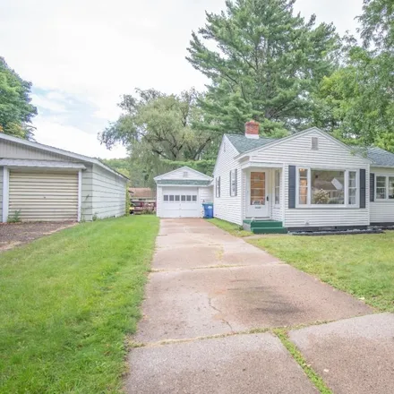 Buy this 2 bed house on 1306 Stark Street in Wausau, WI 54403