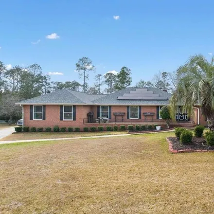 Buy this 6 bed house on 3399 Bold Ruler Drive in Ensley, FL 32533