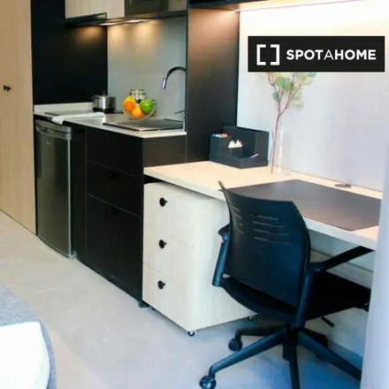Rent this studio apartment on Carrer del Palleter in 54, 46008 Valencia