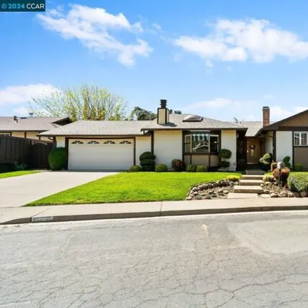 Buy this 3 bed house on 5404 Anselmo Court in Concord, CA 94521