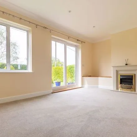 Rent this 3 bed duplex on Windmill Place in East Challow, OX12 9RT