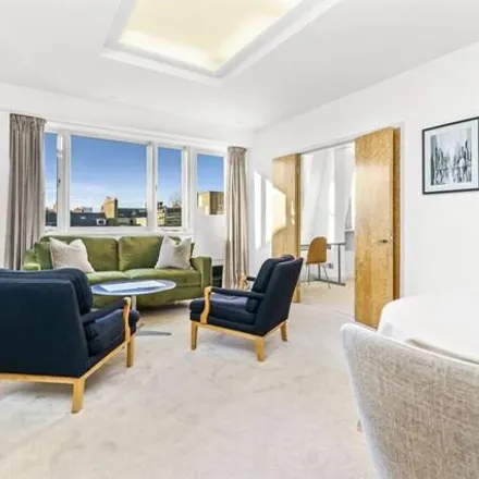 Rent this 2 bed apartment on 58 Cadogan Square in London, SW1X 0JS