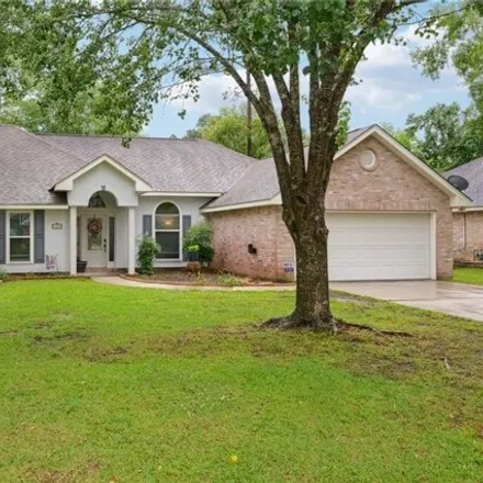 Buy this 3 bed house on 370 Sioux Drive in St. Tammany Parish, LA 70420