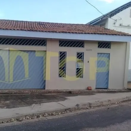 Rent this 3 bed house on Rua V Duzentos e Trinta e Três in Marabá, Marabá - PA