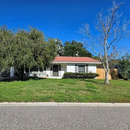 Rent this 3 bed house on 1824 Fox Circle in Pinellas County, FL 33764