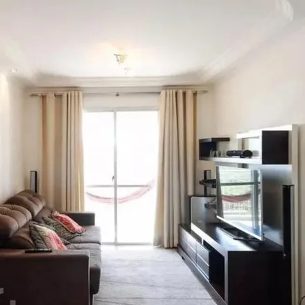 Buy this 3 bed apartment on Rua Tuiuti 576 in Parque São Jorge, São Paulo - SP