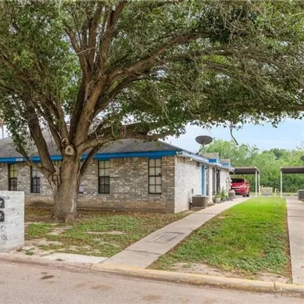 Buy this studio house on 1918 Jason Avenue in Wood Colonia, Edinburg