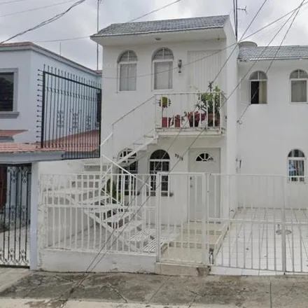 Buy this 3 bed house on Calle Isla Madeira in López de Legazpi, 44950 Guadalajara