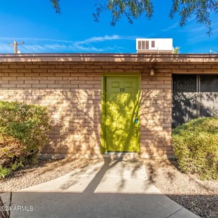Image 2 - 3325 East Pinchot Avenue, Phoenix, AZ 85018, USA - Apartment for rent