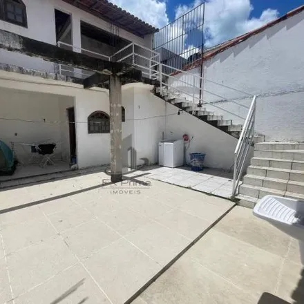 Image 1 - Rua Vinte e Dois, Casa de Pedra, Volta Redonda - RJ, 27259-490, Brazil - House for sale