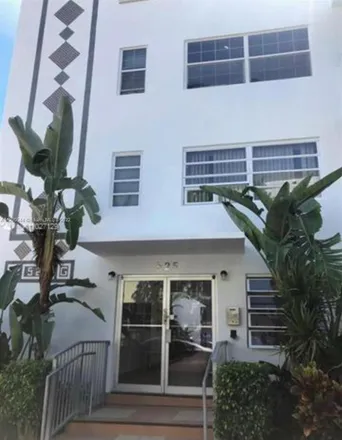 Rent this 1 bed condo on 525 Meridian Avenue in Miami Beach, FL 33139