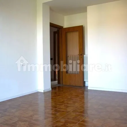 Image 2 - Via Varesina, 22100 Como CO, Italy - Apartment for rent