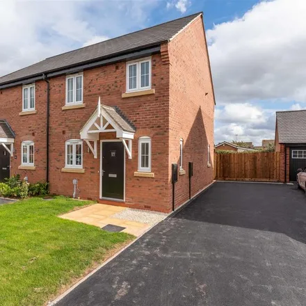 Rent this 3 bed duplex on Craner Road in Castle Donington, DE74 2SB