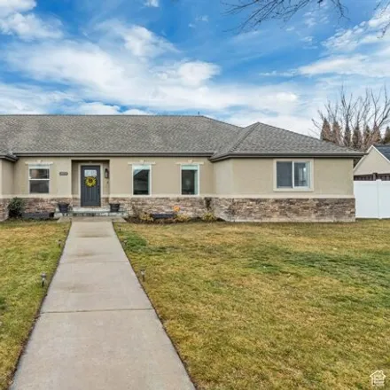 Image 2 - 4878 West Country Club Drive, Highland, UT 84003, USA - House for sale