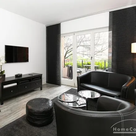 Rent this 2 bed apartment on Parkallee 51 A in 20144 Hamburg, Germany