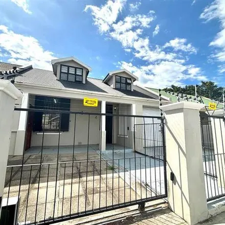 Image 3 - Mill House Guest House, Wares Road, Nelson Mandela Bay Ward 7, Gqeberha, 6013, South Africa - Apartment for rent