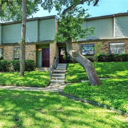 Buy this 1 bed condo on unnamed road in Austin, TX 78731