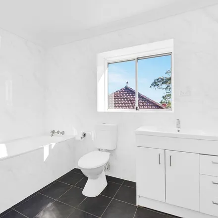 Image 3 - 11 Barker Street, Lewisham NSW 2049, Australia - Apartment for rent