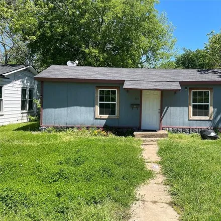 Buy this 3 bed house on 239 Hamil Street in Mansfield, TX 76063