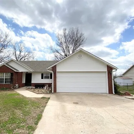Buy this 3 bed house on East Hackamore Road South in Rogers County, OK