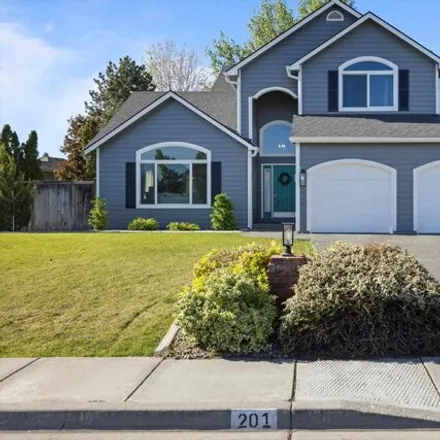 Buy this 3 bed house on 213 Odessa Street in Richland, WA 99352