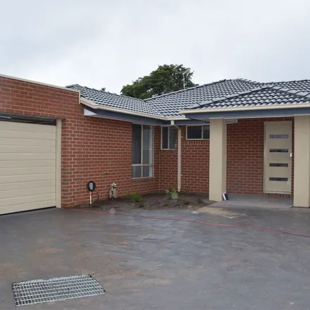 Rent this 3 bed apartment on Twohig Court in Dandenong North VIC 3175, Australia