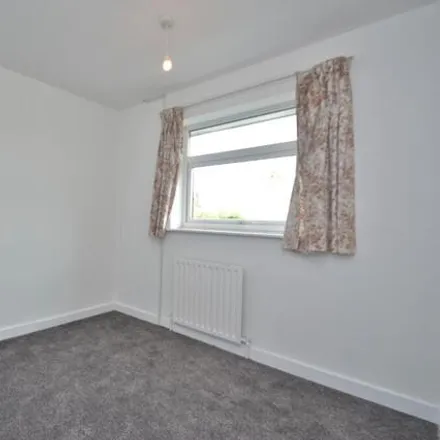 Image 6 - Longwood Close, Leeds, LS17 8AP, United Kingdom - Duplex for rent