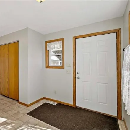 Image 7 - 8820 Argenta Trail, Inver Grove Heights, MN 55077, USA - House for sale