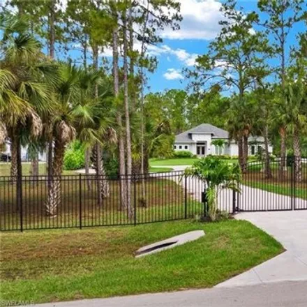 Image 3 - 221 23rd St NW, Naples, Florida, 34120 - House for sale