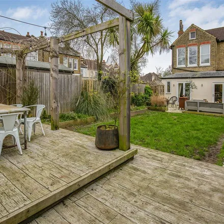 Image 2 - Heybridge Avenue, London, SW16 3NT, United Kingdom - Duplex for rent