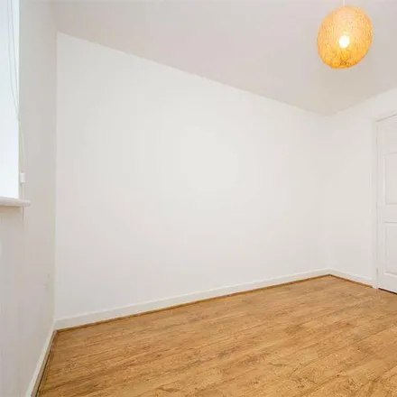 Image 7 - Burwaye Close, Lichfield, WS13 6NZ, United Kingdom - Apartment for rent