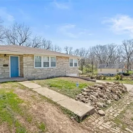 Buy this 3 bed house on 1815 Bennington Avenue in Kansas City, MO 64126