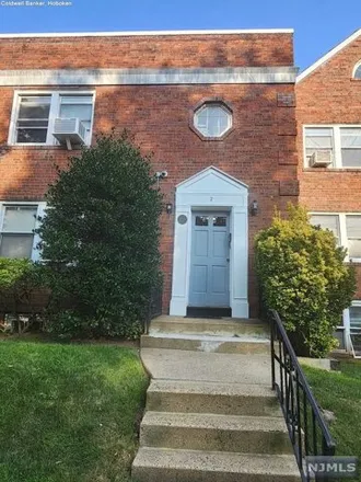Image 2 - 735 Elm Ave Apt 7a, Teaneck, New Jersey, 07666 - Apartment for sale
