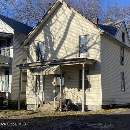 Buy this 3 bed house on 7 Baker Street in City of Johnstown, NY 12095