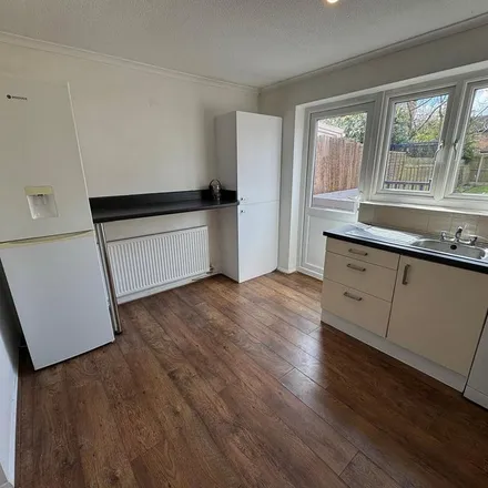 Rent this 2 bed duplex on 3 Cutmore Place in Chelmsford, CM2 9XJ