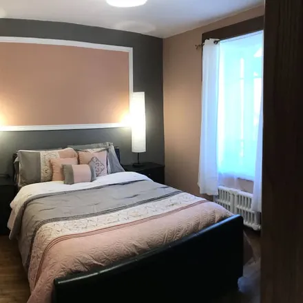 Rent this 5 bed apartment on Verdun in QC H4H 1N7, Canada
