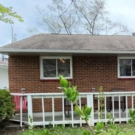Buy this 3 bed house on 1888 Valcon Avenue in Columbus, OH 43207