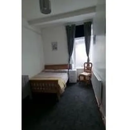 Image 9 - Cardiff Road, Troed-y-rhiw, CF48 4LB, United Kingdom - Apartment for rent