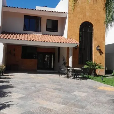 Rent this 3 bed house on Calle Paseo San Raymundo in Valle Real, 45210 San Juan de Ocotán