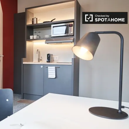 Rent this 1 bed apartment on Knoopstraße 12 in 21073 Hamburg, Germany