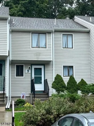 Rent this 3 bed townhouse on 2 Foxtail Lane in Hardyston Township, NJ 07419