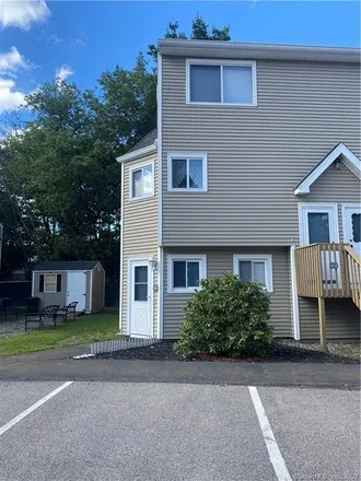 Buy this 1 bed condo on 392 Elm Street in West Haven, CT 06516