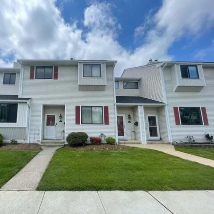 Rent this 3 bed condo on 562 Clubhouse Dr in Middletown, New Jersey